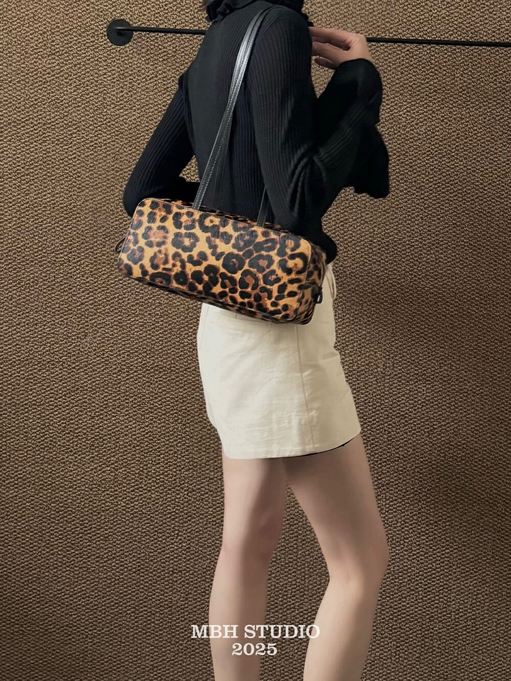 MBH Horsehair and Cowhide Leopard Print Shoulder Bag - Image 4
