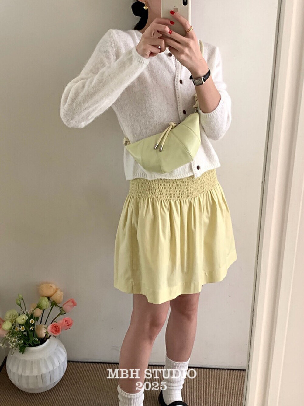 MBH Korean Niche Sheepskin Croissant Bag Hand-Stitched Design Versatile Shoulder Underarm Crossbody Bag - Image 2