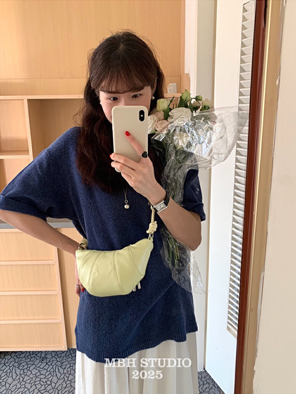 MBH Korean Niche Sheepskin Croissant Bag Hand-Stitched Design Versatile Shoulder Underarm Crossbody Bag