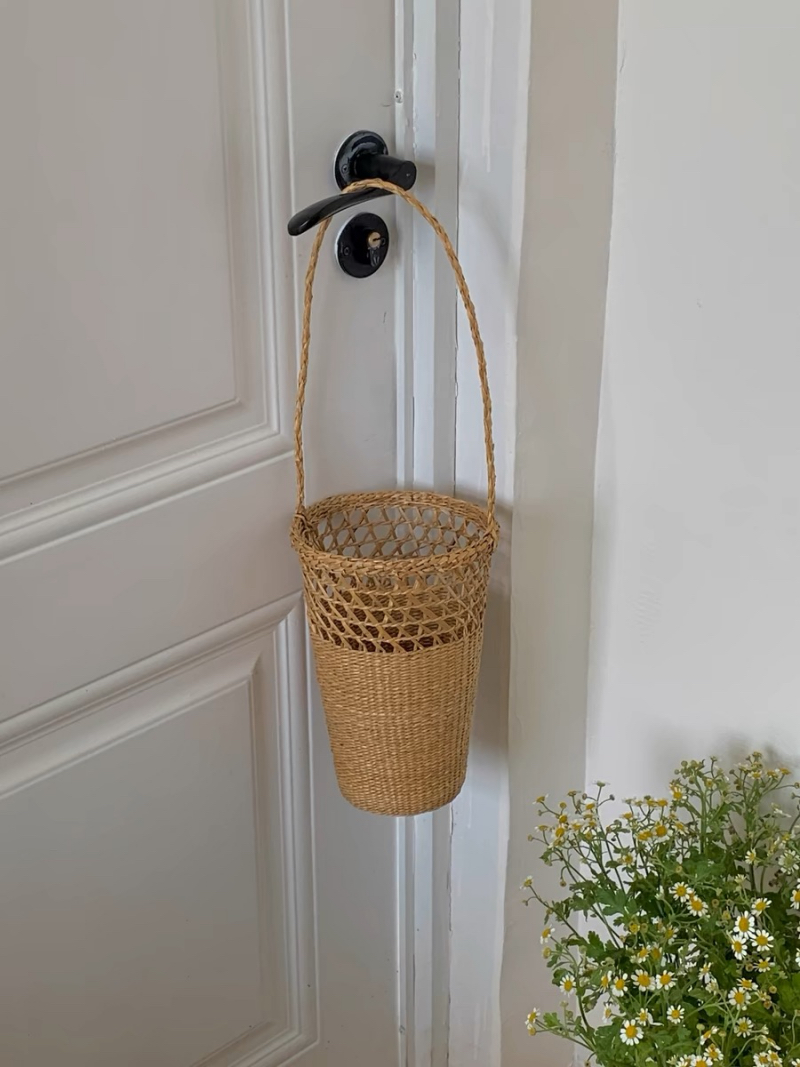 French Vintage Woven Straw Bucket Bag Shoulder Beach Basket Bag
